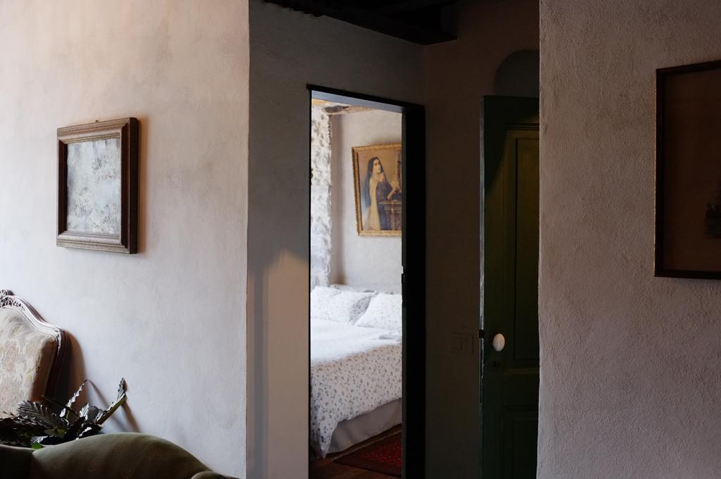 La Terrazza Di Vico Olivi B&B Ventimiglia Room photo